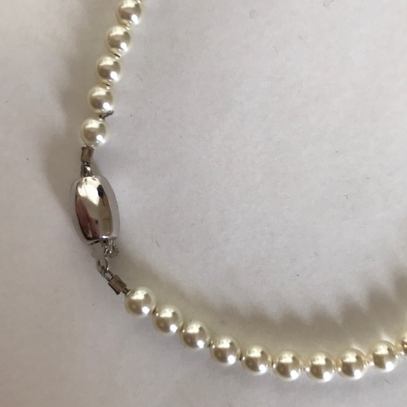 14k solid gold clasp w/genuine Swarovski crystals & Swarovski pearls - Picture 6 of 7